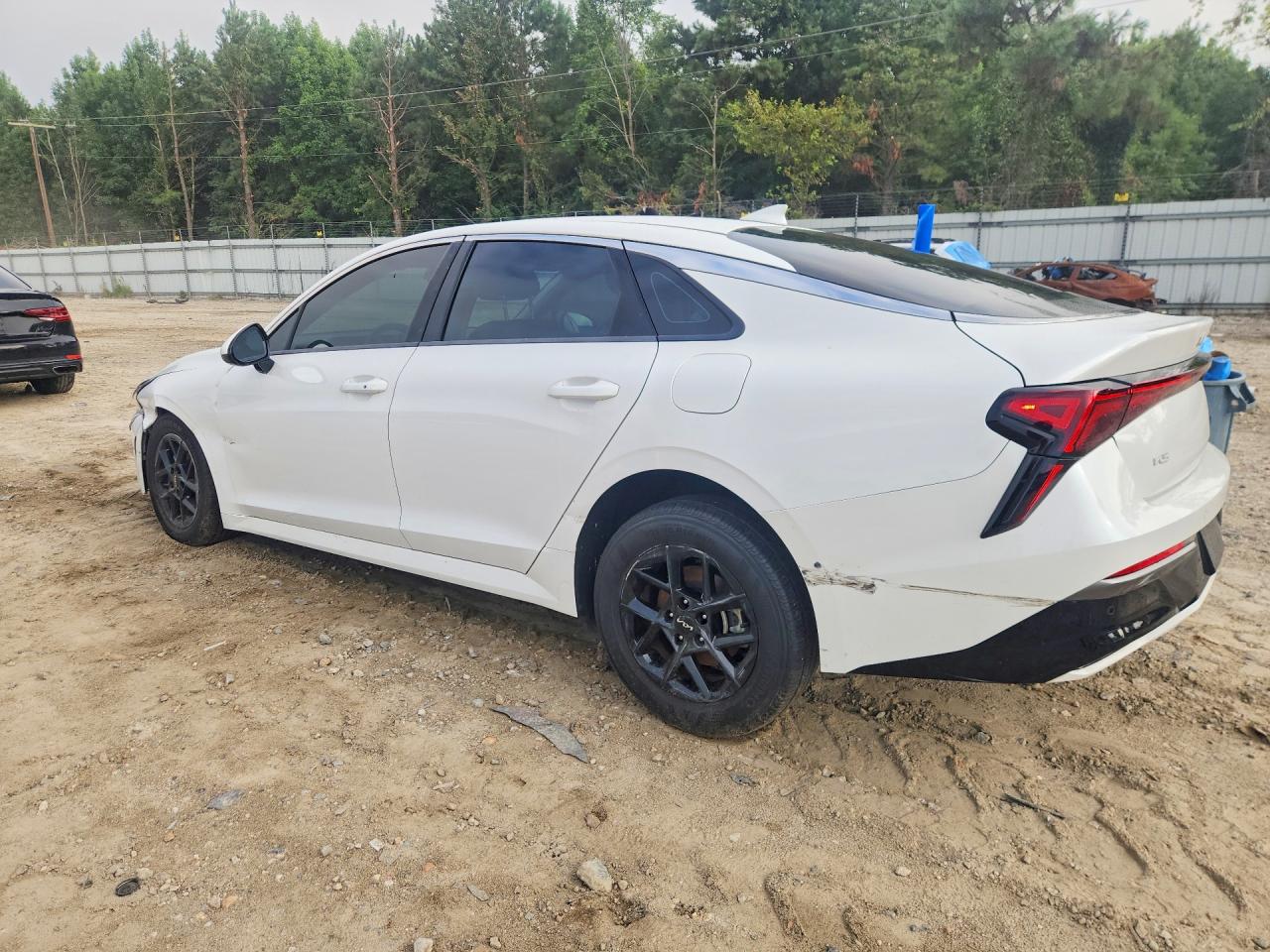 2025 KIA K5 LXS — снимка 2