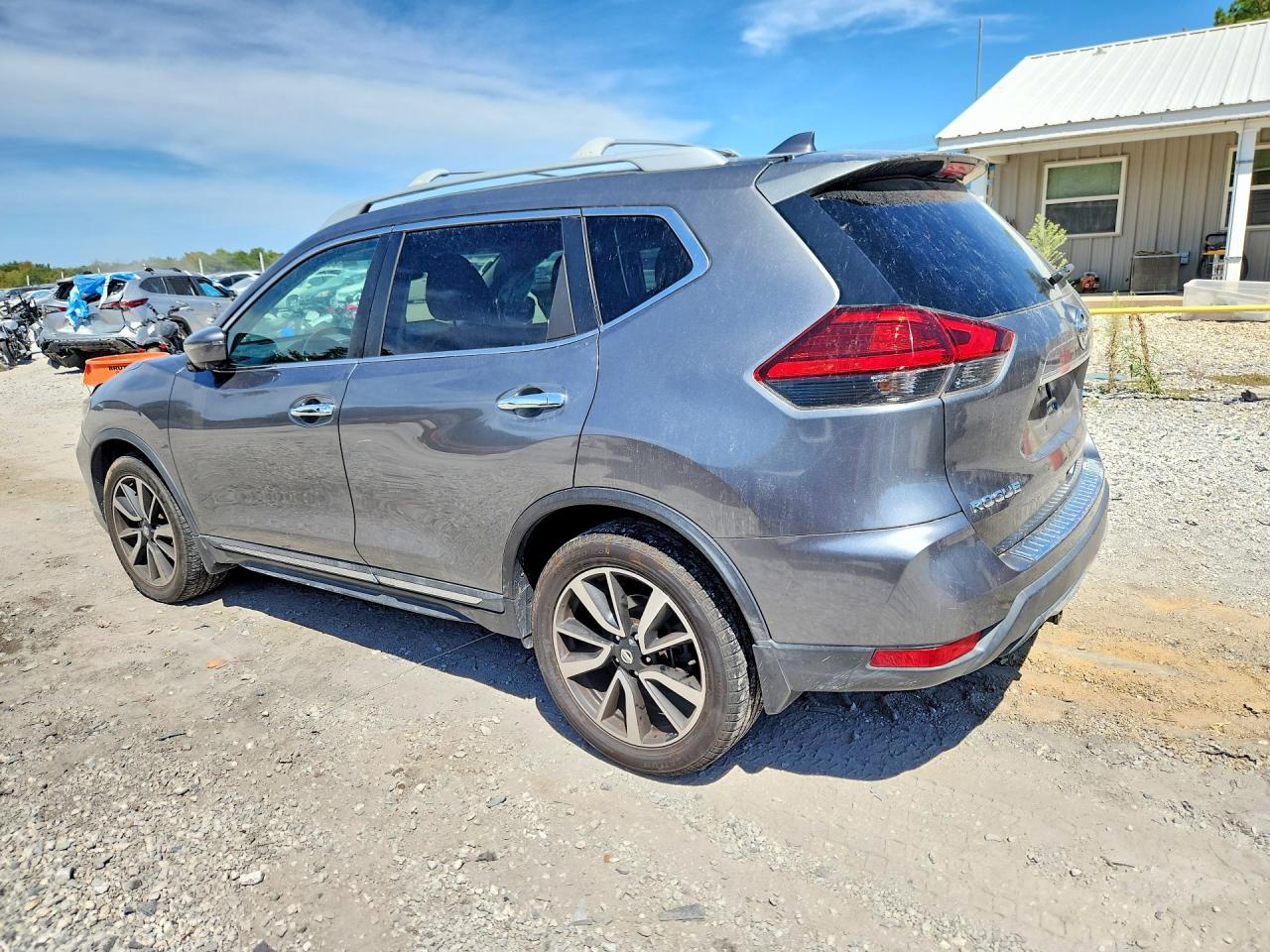 2017 NISSAN ROGUE SL — снимка 2
