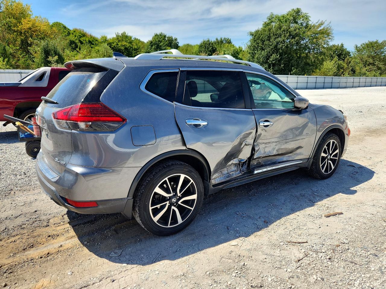 2017 NISSAN ROGUE SL — снимка 3