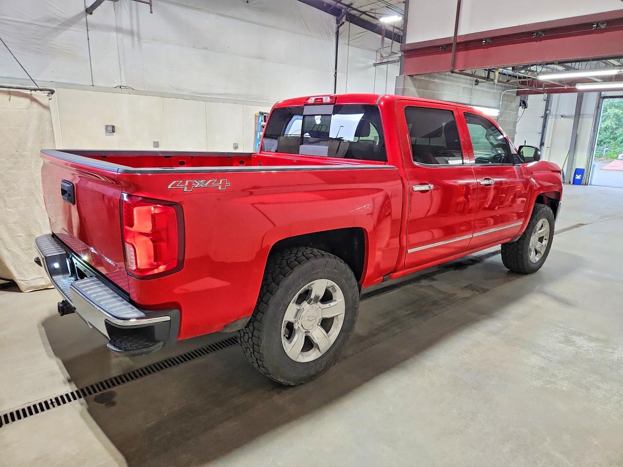 2017 CHEVROLET SILVERADO K1500 LTZ — снимка 3