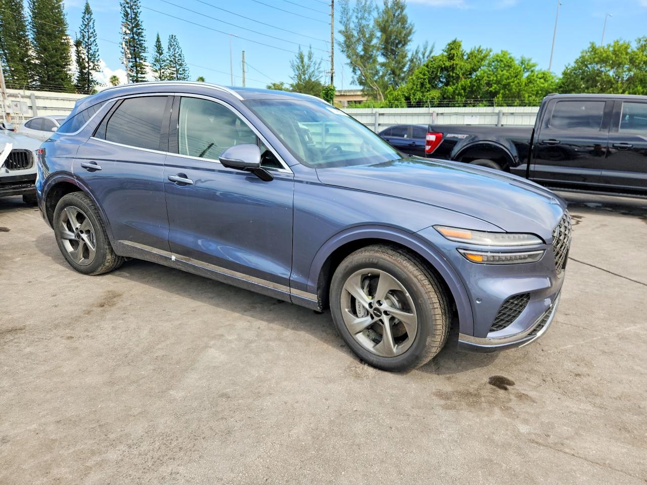 2026 GENESIS GV70 ADVANCED — photo 4