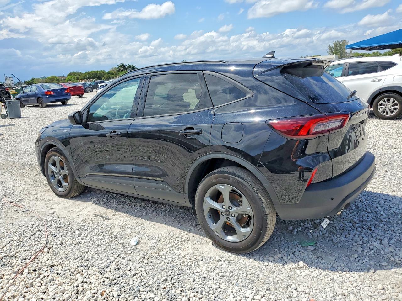 2025 FORD ESCAPE ST LINE — снимка 2
