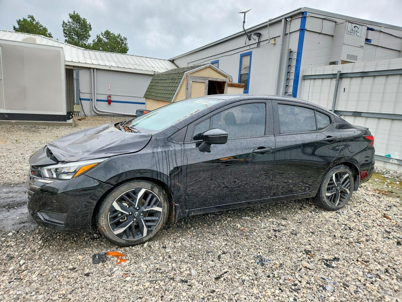 2024 NISSAN VERSA