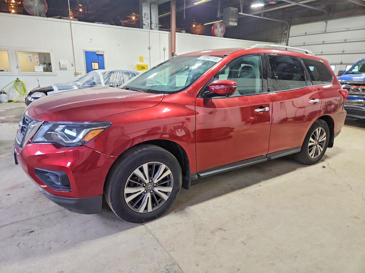 2017 NISSAN PATHFINDER SL
