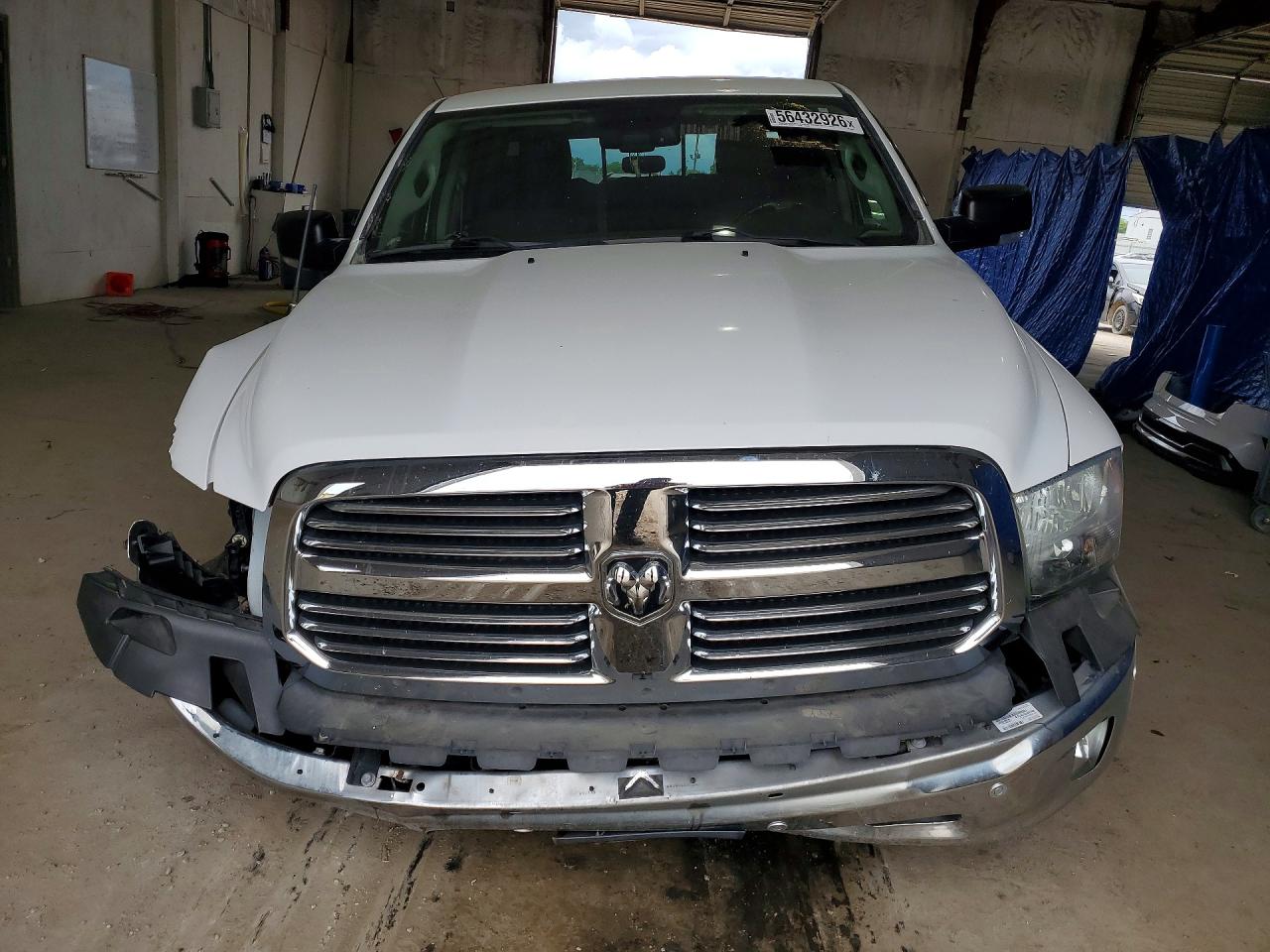 2016 RAM 1500 SLT — снимка 5