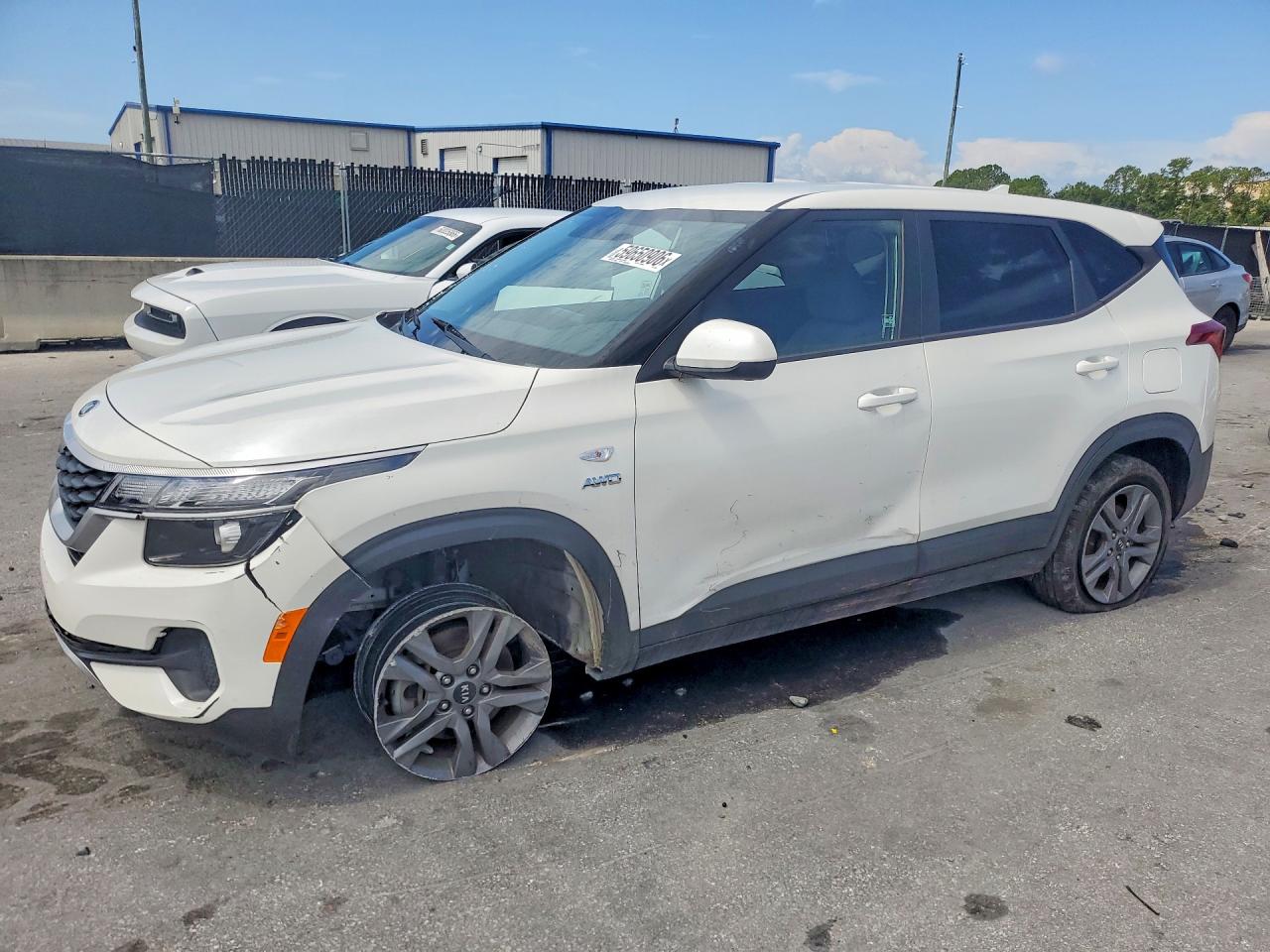 2021 KIA SELTOS LX