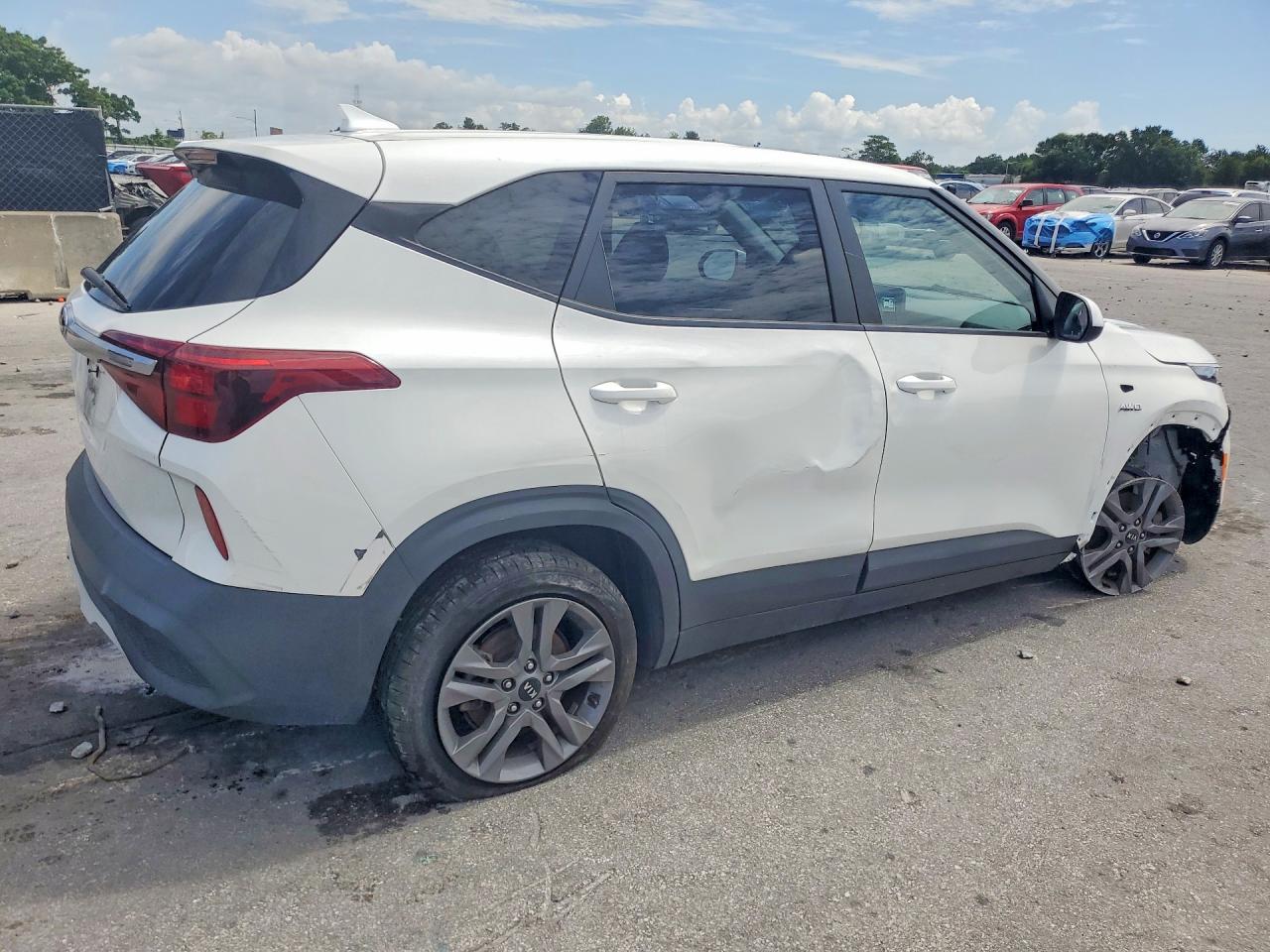 2021 KIA SELTOS LX — снимка 3