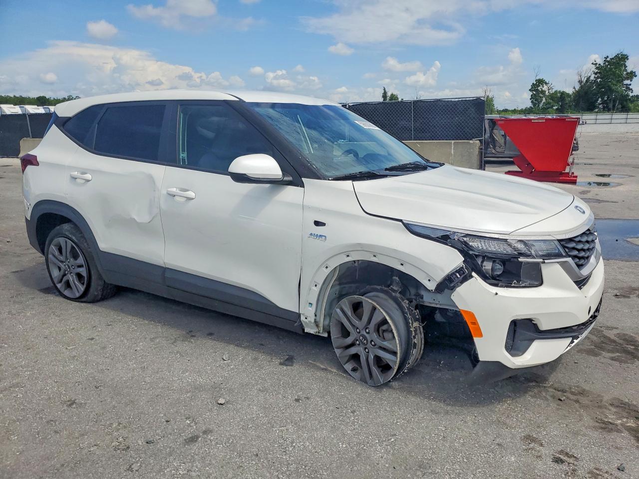2021 KIA SELTOS LX — снимка 4