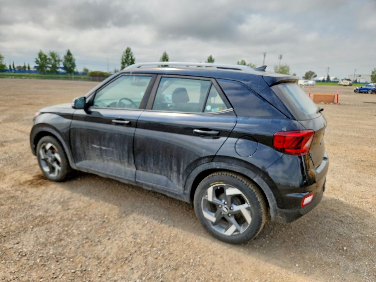 2021 HYUNDAI VENUE SEL — снимка 2