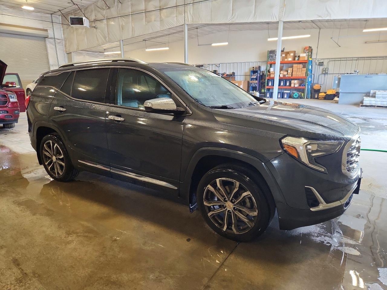 2018 GMC TERRAIN DENALI — снимка 4
