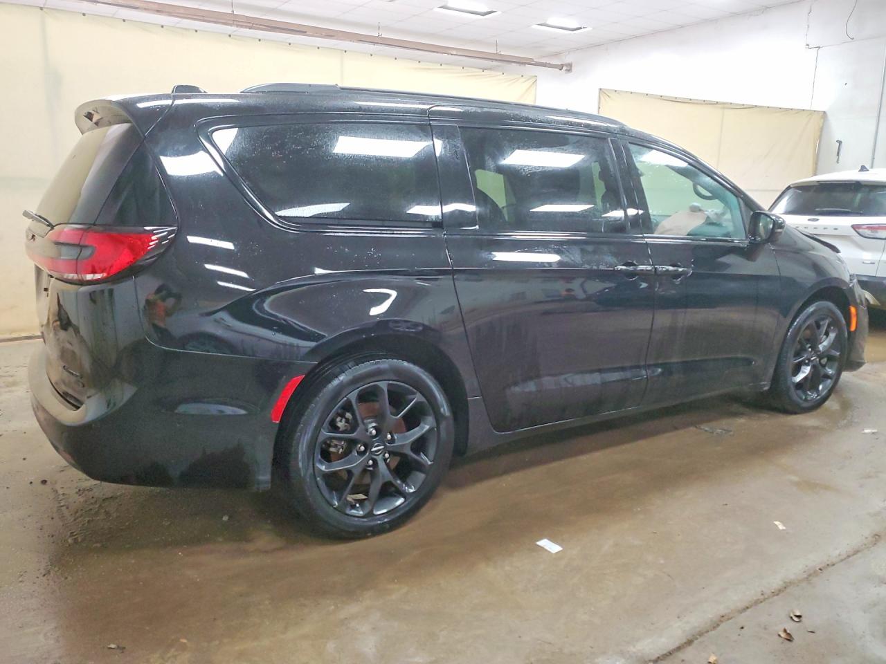 2024 CHRYSLER PACIFICA LIMITED — снимка 3