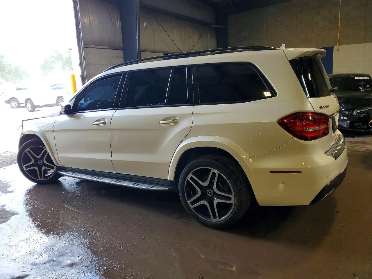 2018 MERCEDES-BENZ GLS 550 4MATIC — снимка 2