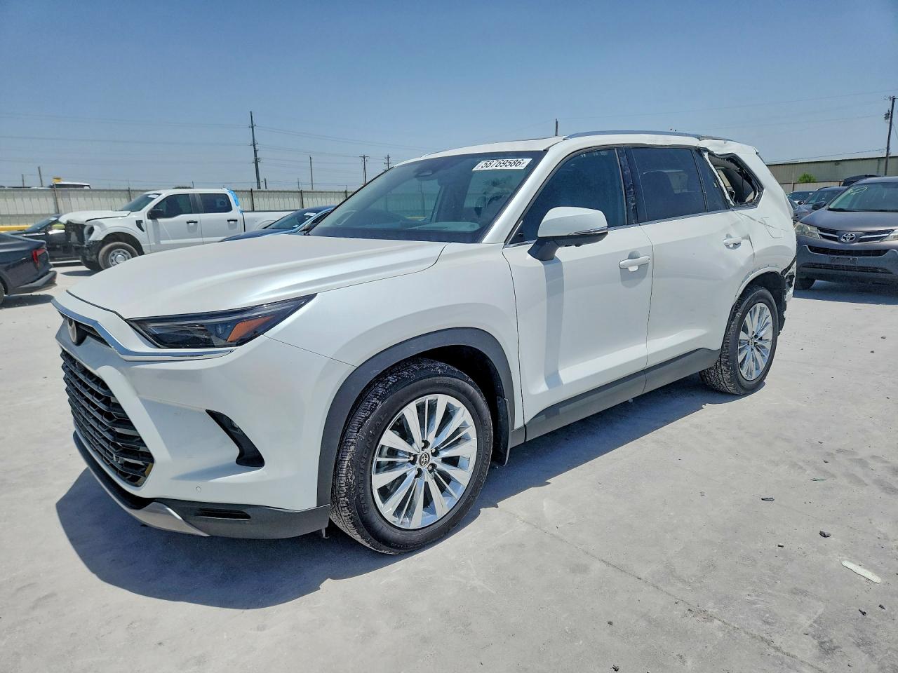2026 TOYOTA GRAND HIGHLANDER PLATINUM