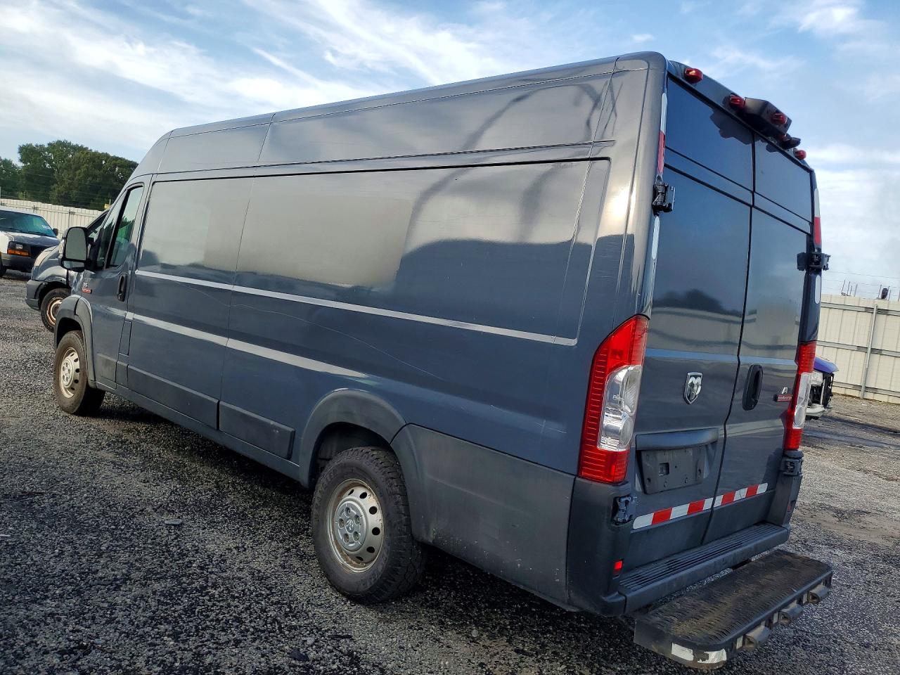 2021 RAM PROMASTER 3500 — снимка 2
