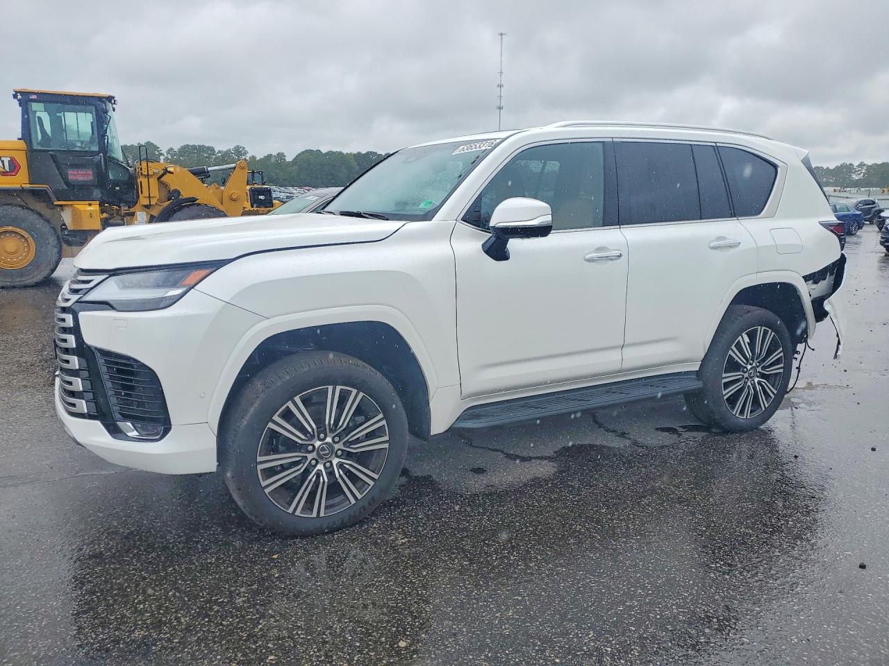 2025 LEXUS LX 700H LUXURY