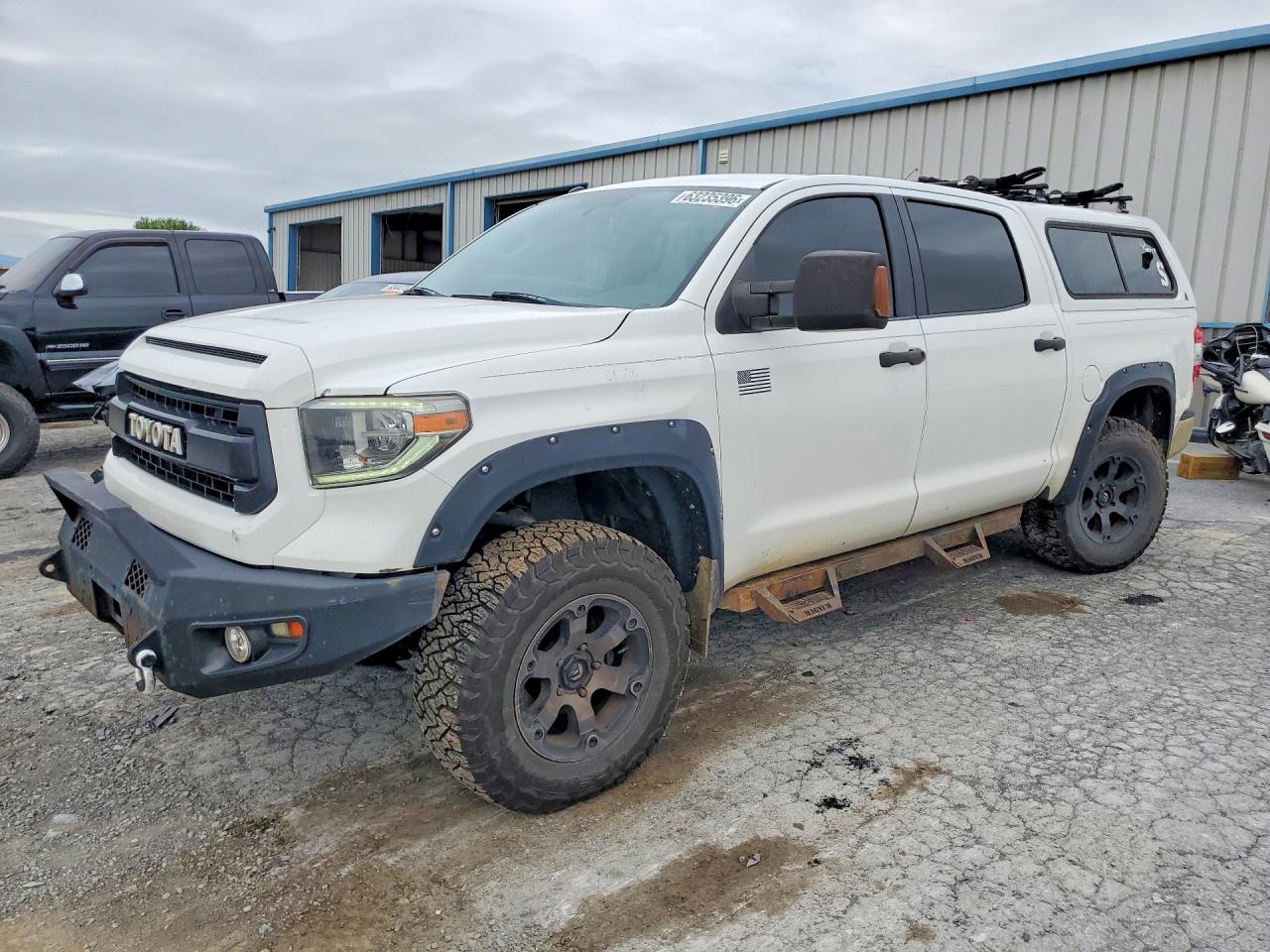 2016 TOYOTA TUNDRA SR5