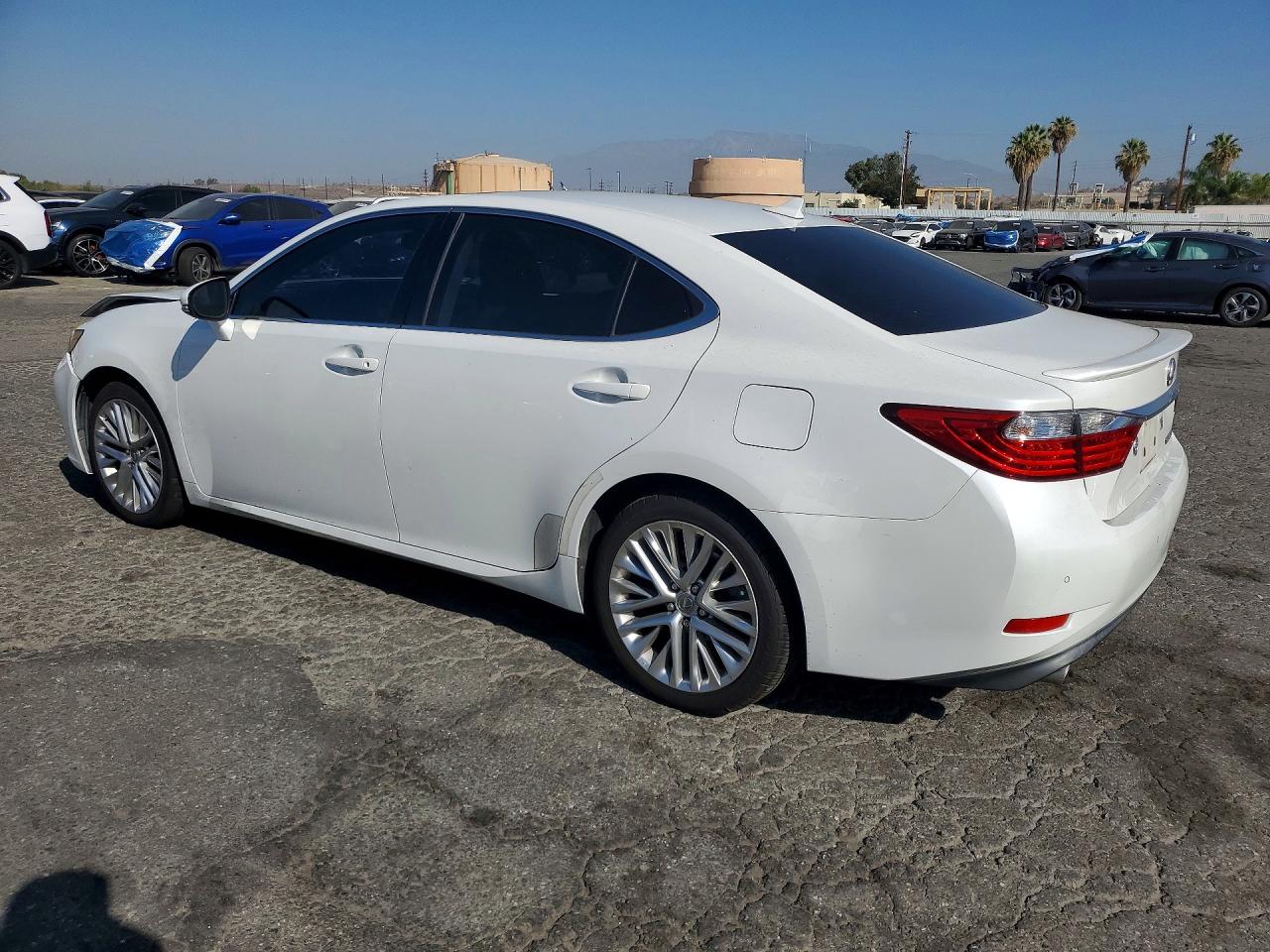 2013 LEXUS ES 350 — снимка 2