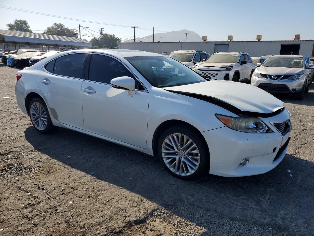 2013 LEXUS ES 350 — снимка 4