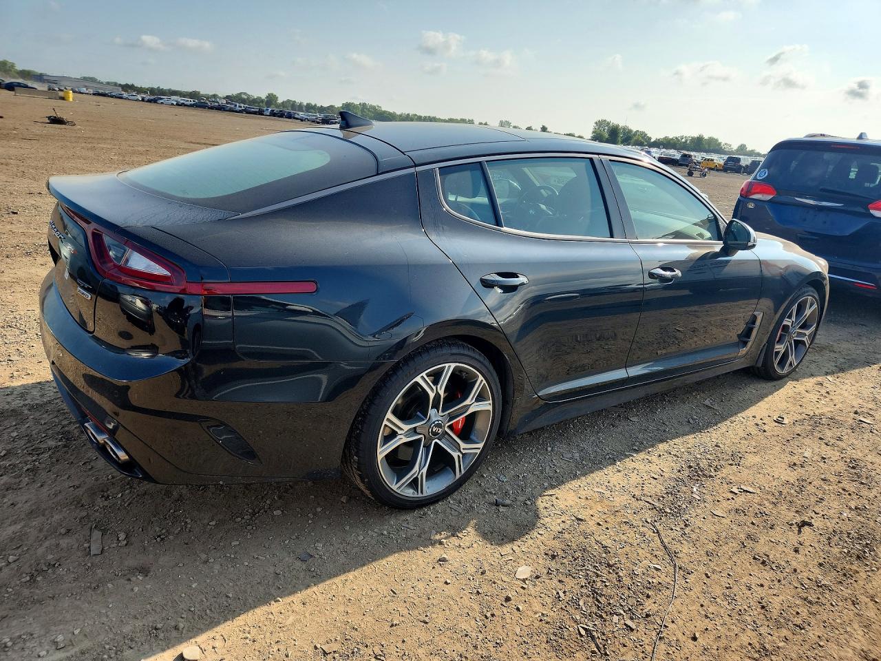 2020 KIA STINGER GT2 — снимка 3