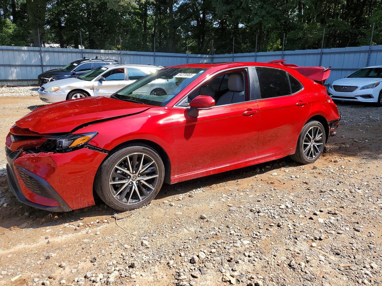 2022 TOYOTA CAMRY HYBRID SE
