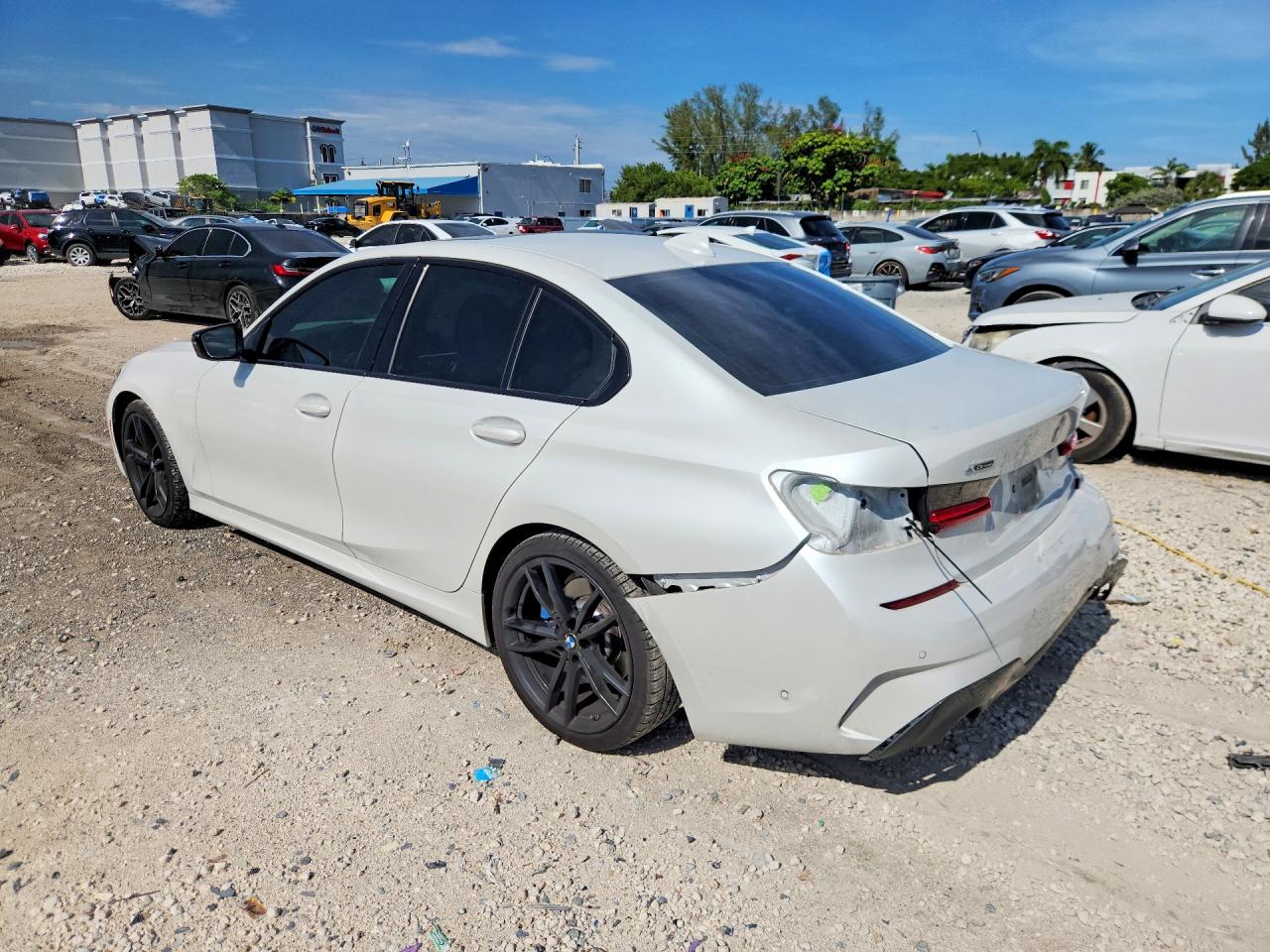 2021 BMW 330XI — снимка 2
