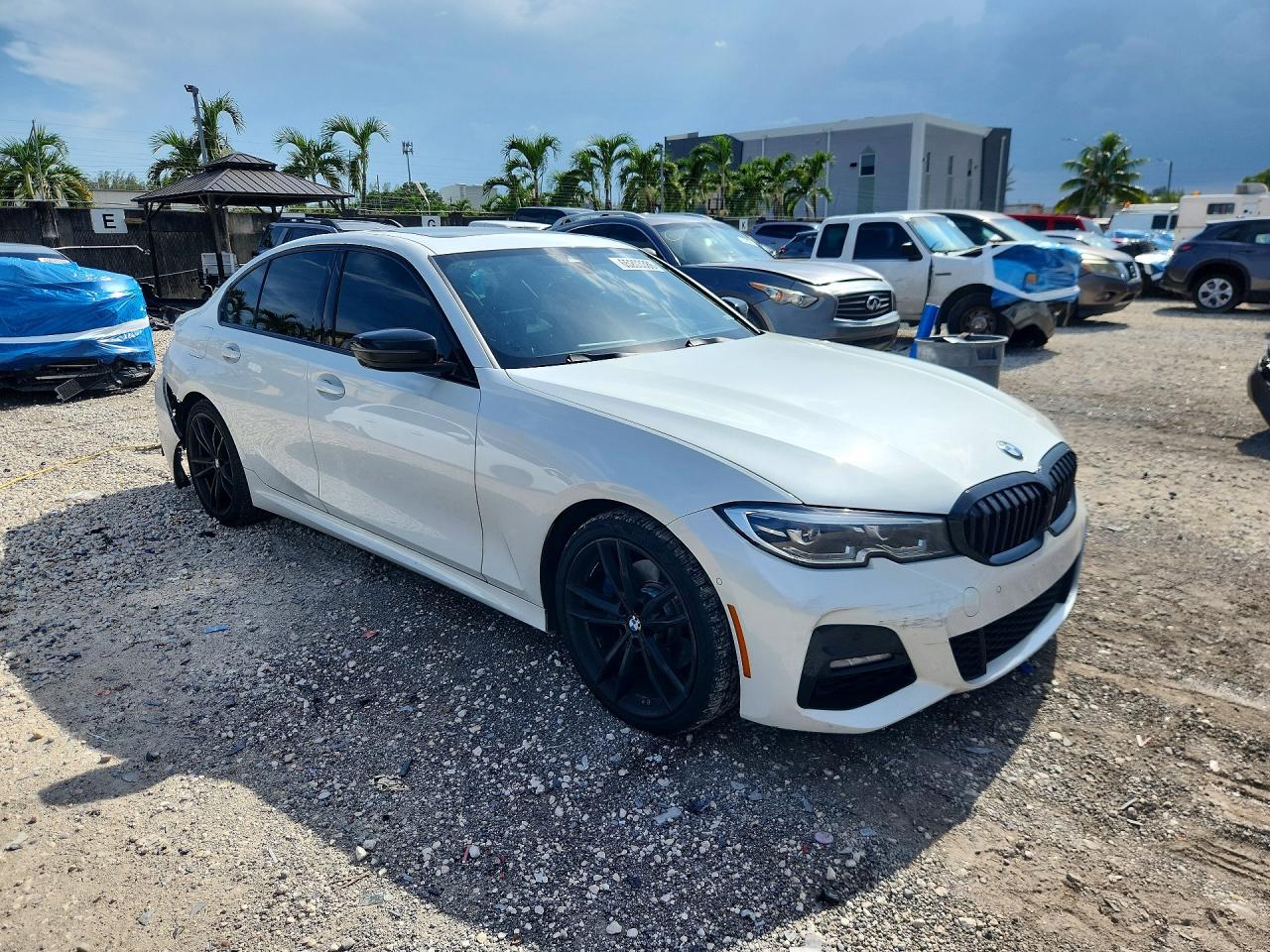2021 BMW 330XI — снимка 4
