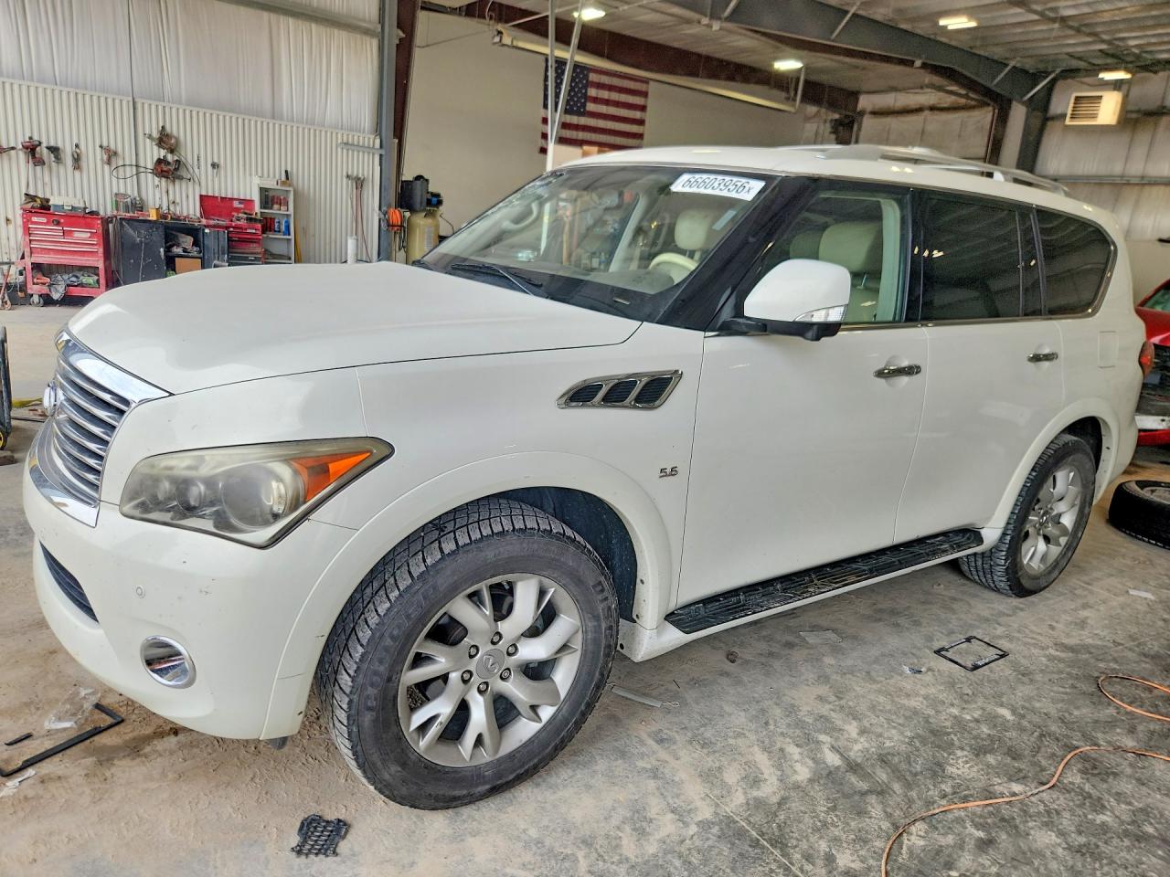 2014 INFINITI QX80