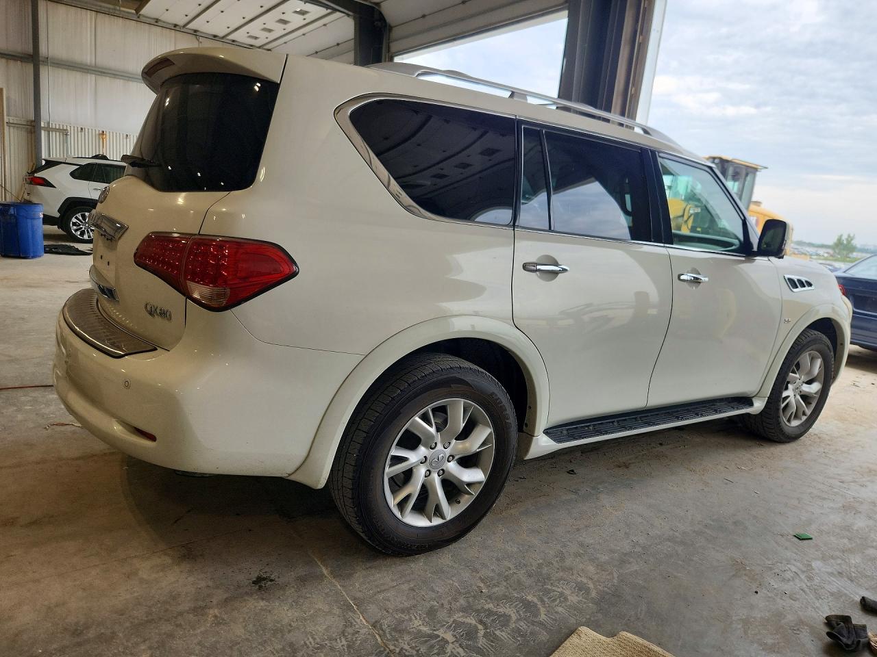 2014 INFINITI QX80 — снимка 3