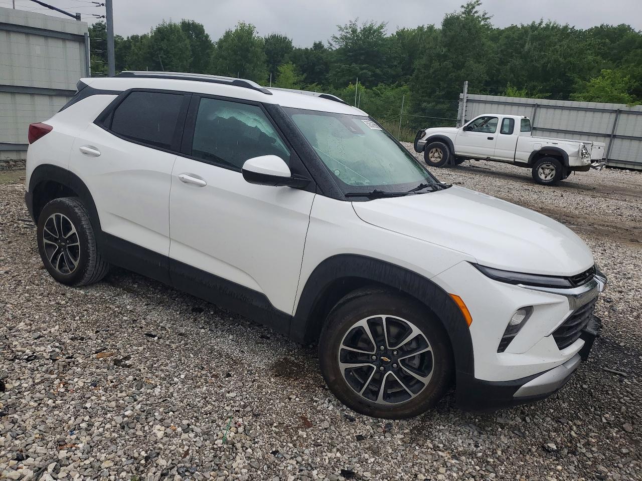2024 CHEVROLET TRAIL BLAZER 330 — снимка 4