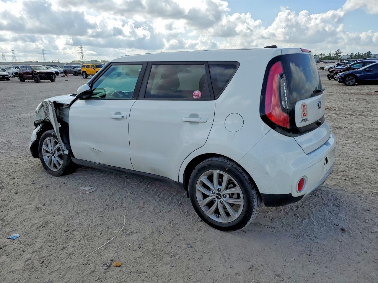 2018 KIA SOUL + — снимка 2