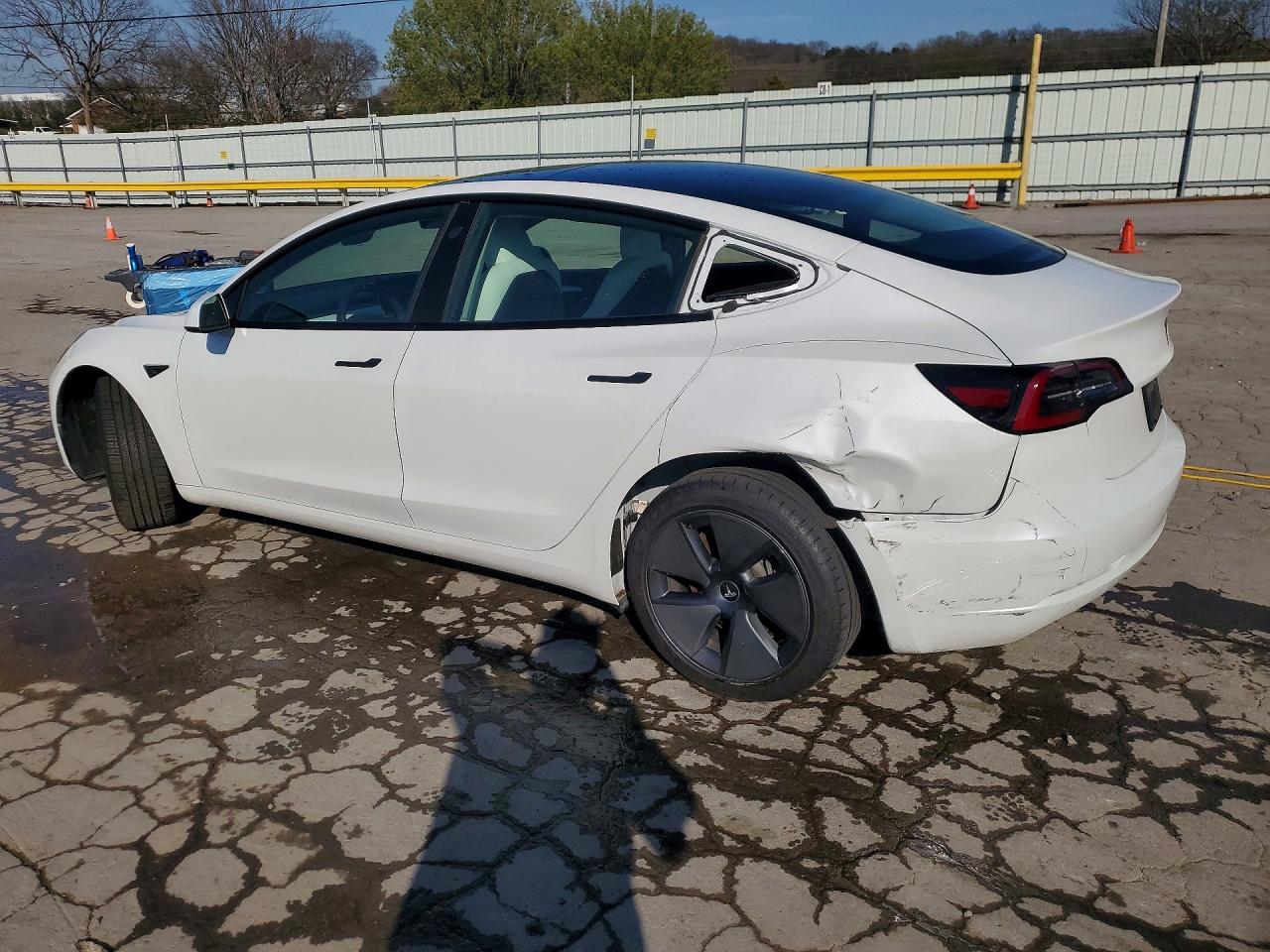 2023 TESLA MODEL 3 — снимка 2