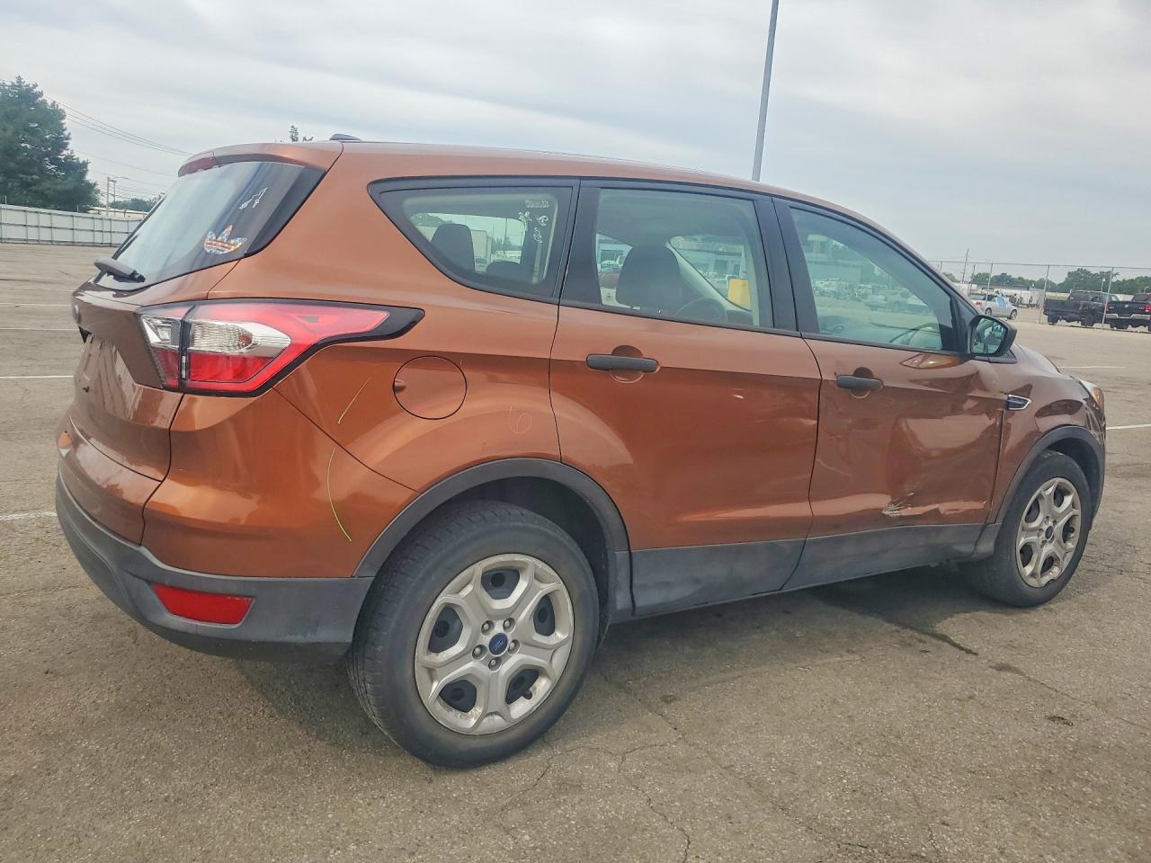 2017 FORD ESCAPE S — снимка 3