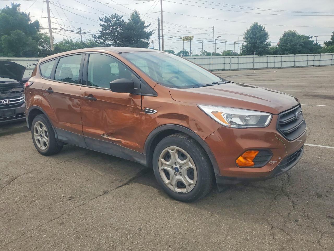 2017 FORD ESCAPE S — снимка 4