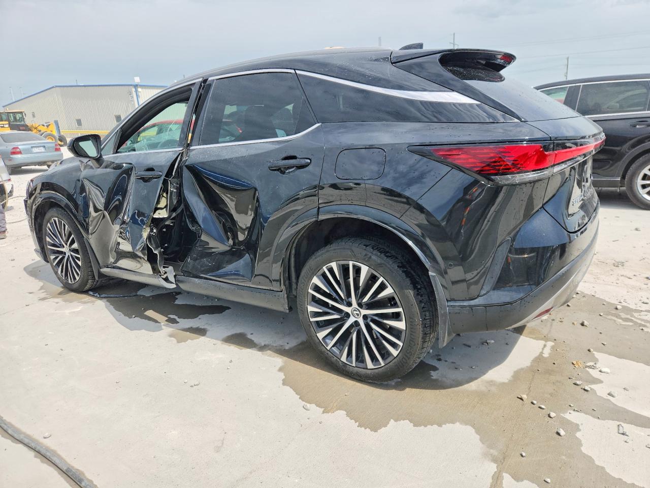 2024 LEXUS RX 350 PREMIUM+ — снимка 2
