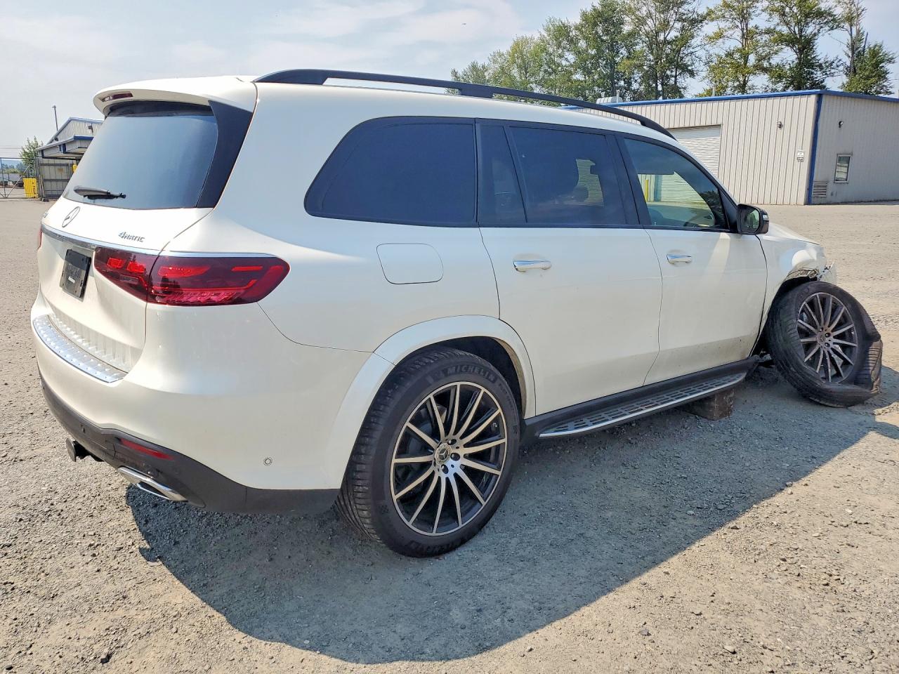 2024 MERCEDES-BENZ GLS 450 4MATIC — снимка 3