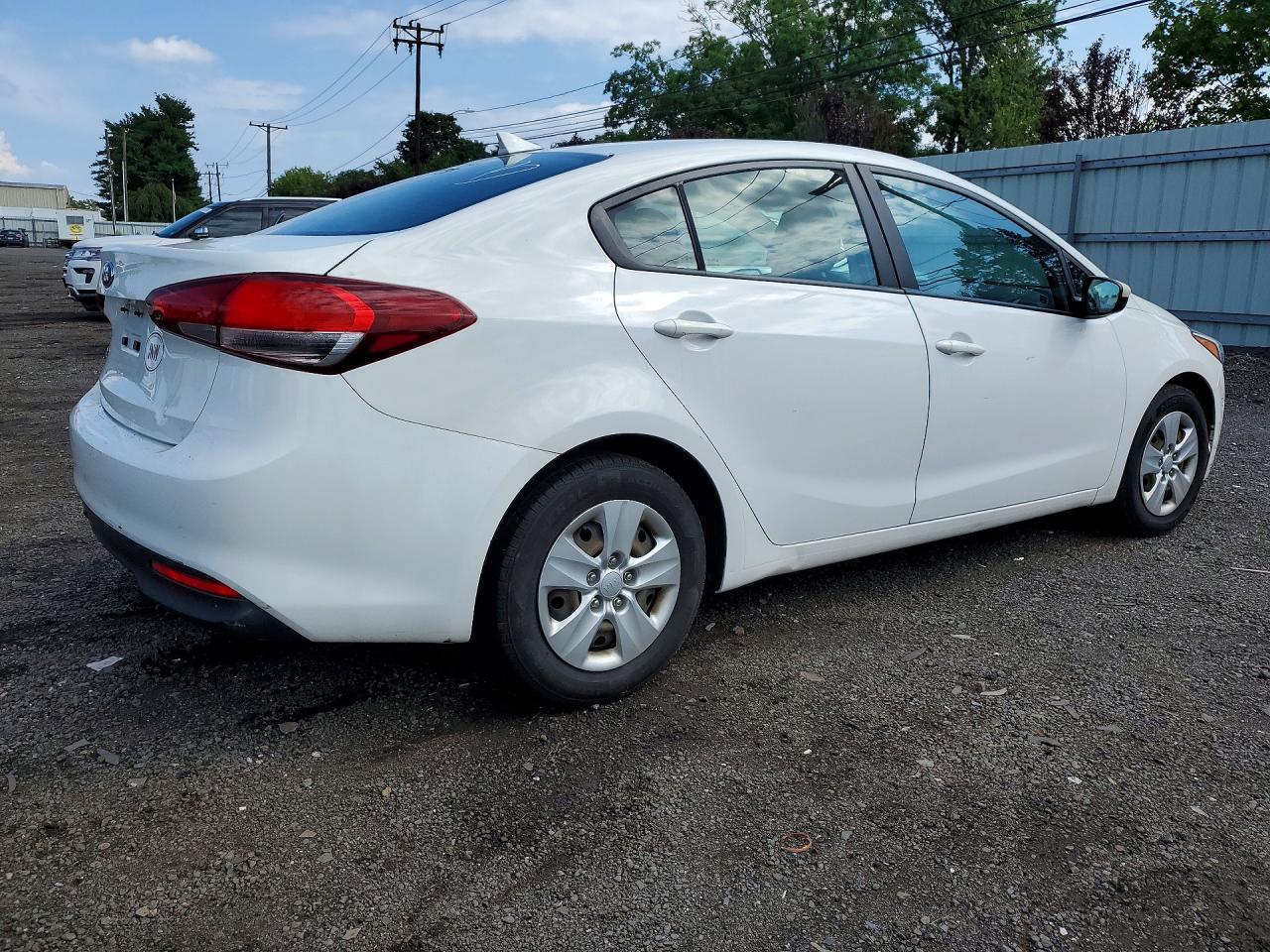 2017 KIA FORTE LX — снимка 3