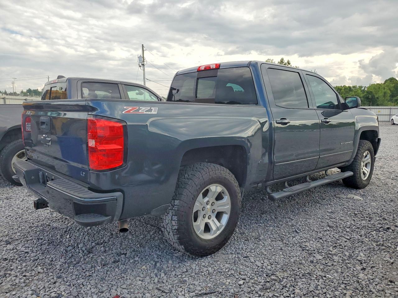 2017 CHEVROLET SILVERADO K1500 LT — снимка 3