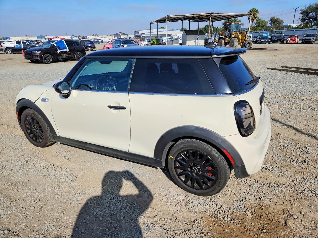 2015 MINI COOPER S — снимка 2