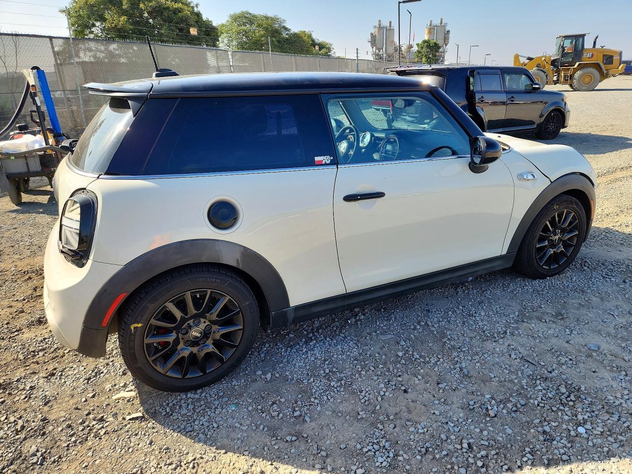 2015 MINI COOPER S — снимка 3