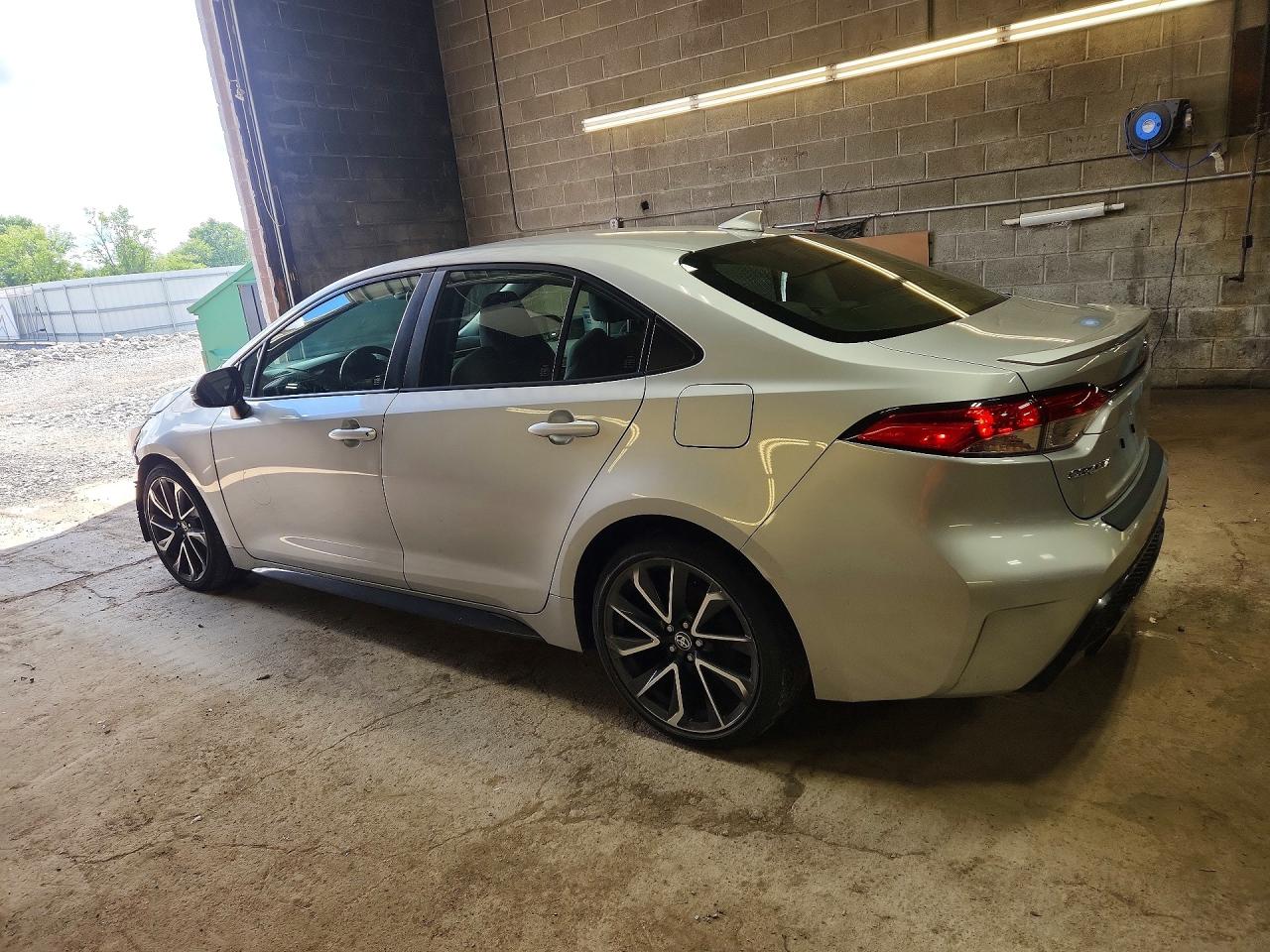 2020 TOYOTA COROLLA SE — снимка 2