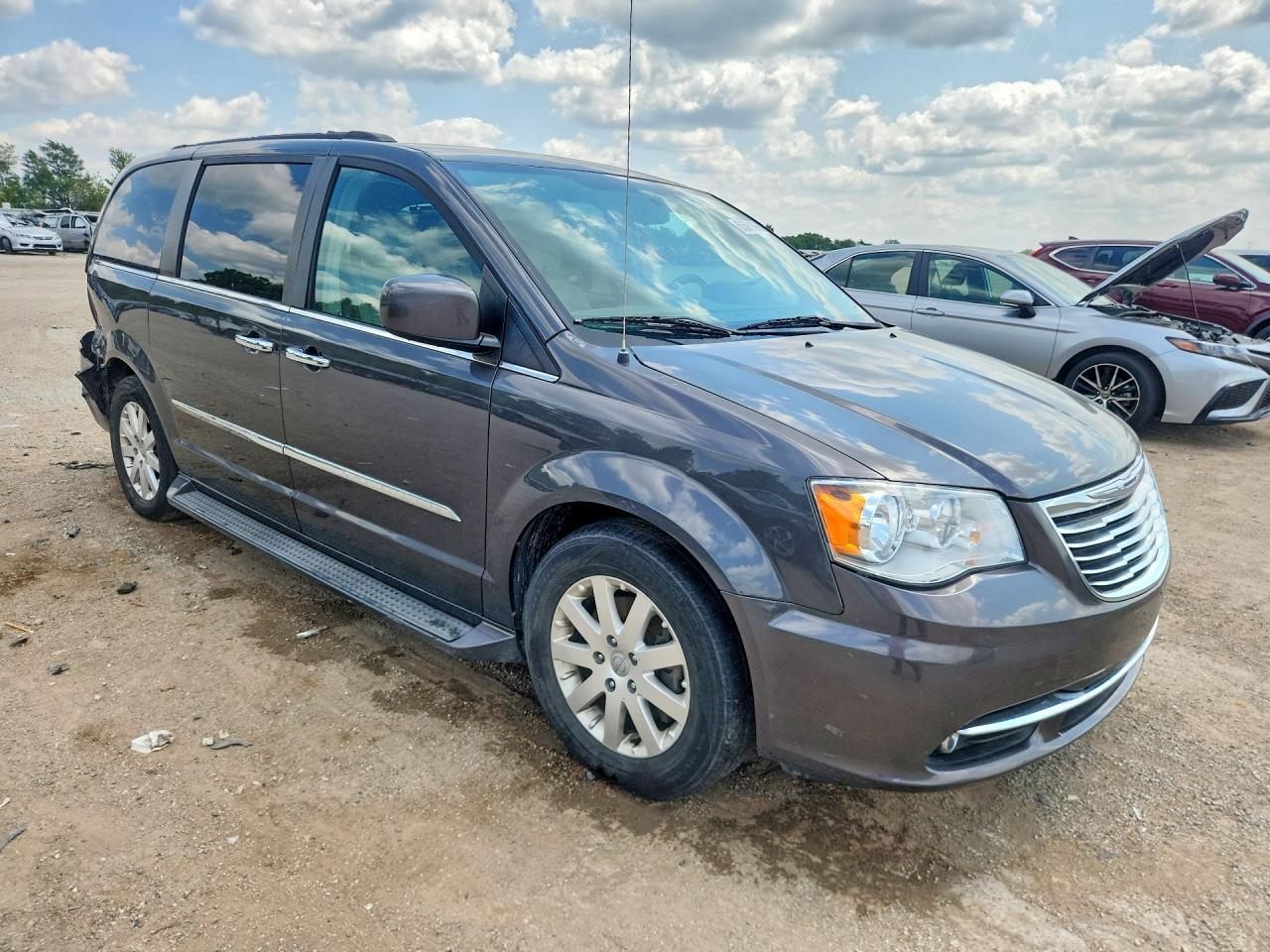 2016 CHRYSLER TOWN & COUNTRY TOURING — снимка 4