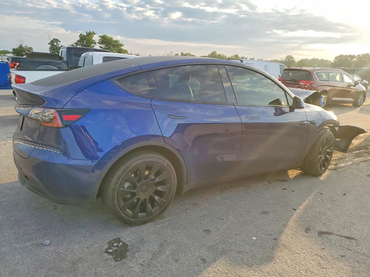 2024 TESLA MODEL Y — снимка 3