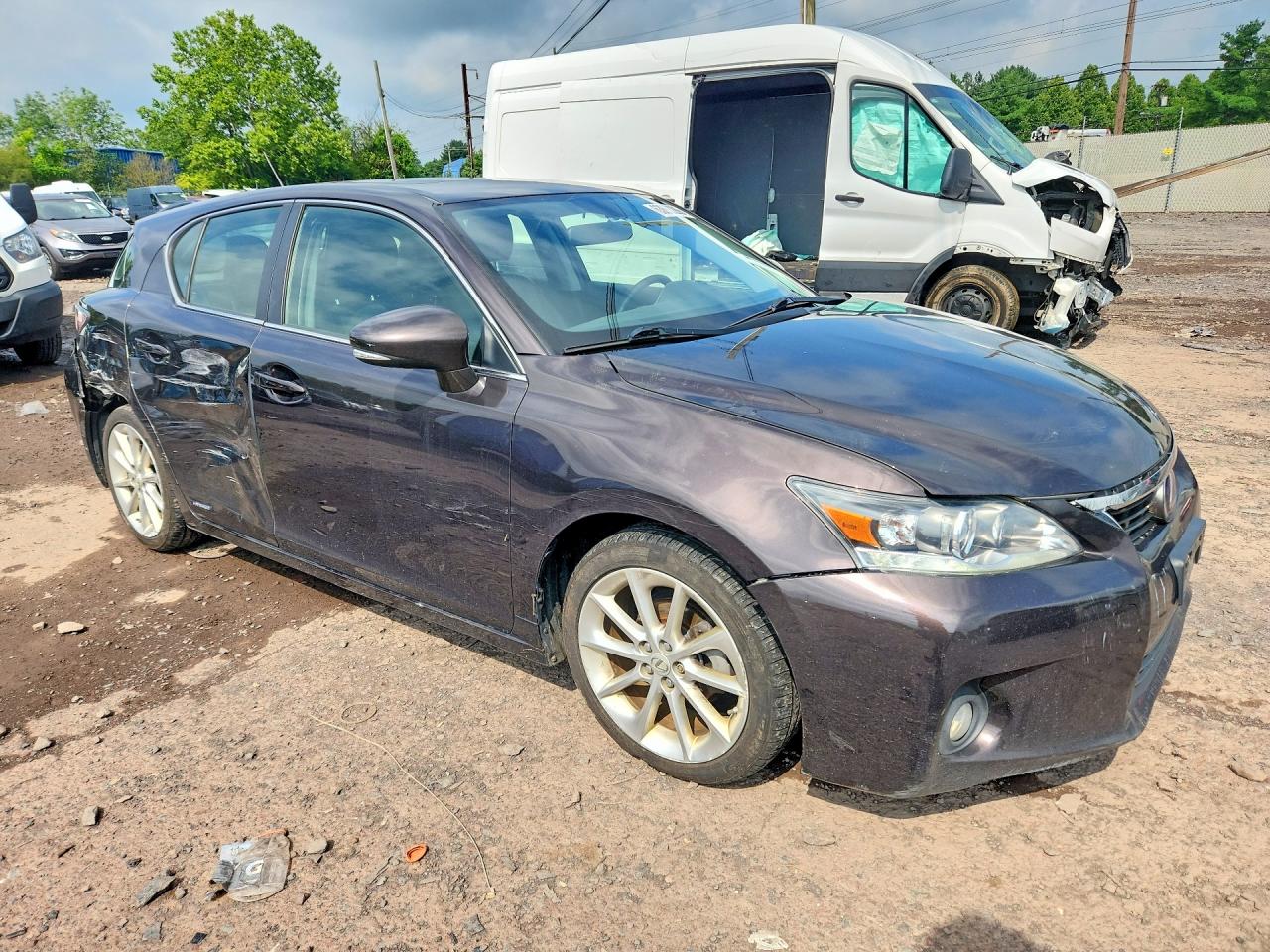 2013 LEXUS CT 200 — снимка 4