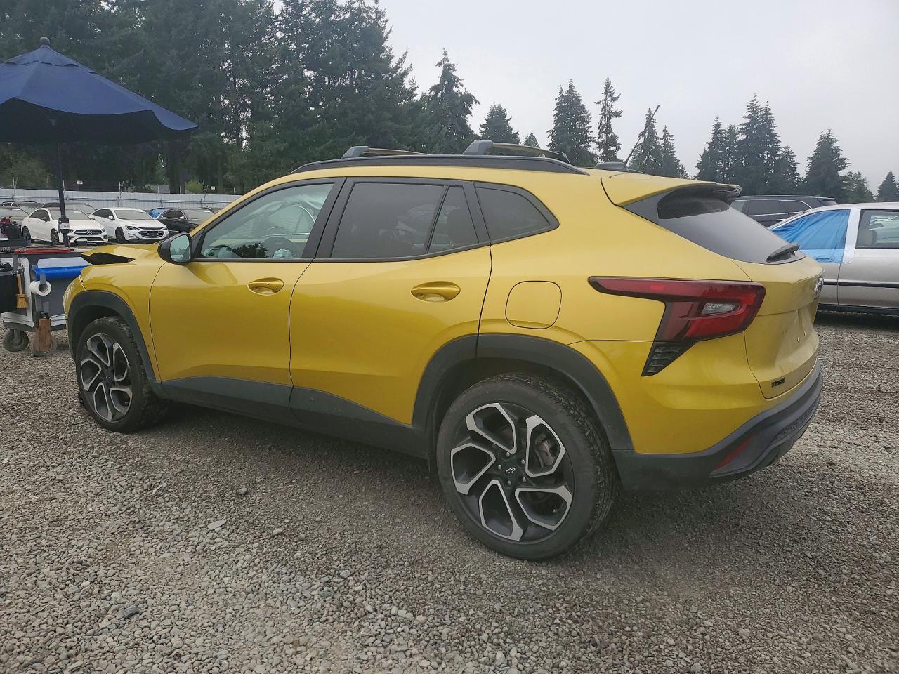 2024 CHEVROLET TRAX 2RS — снимка 2