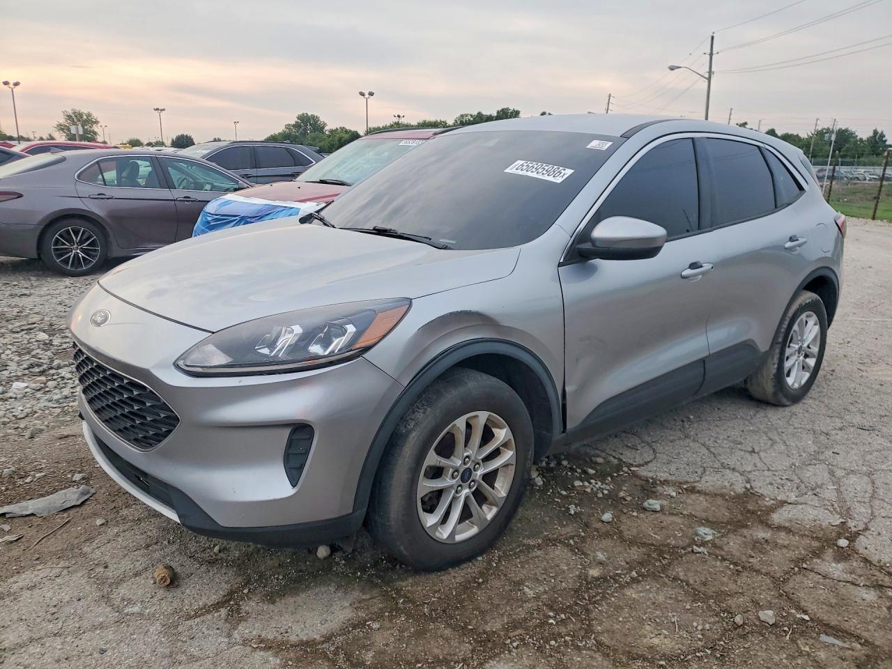 2021 FORD ESCAPE SE