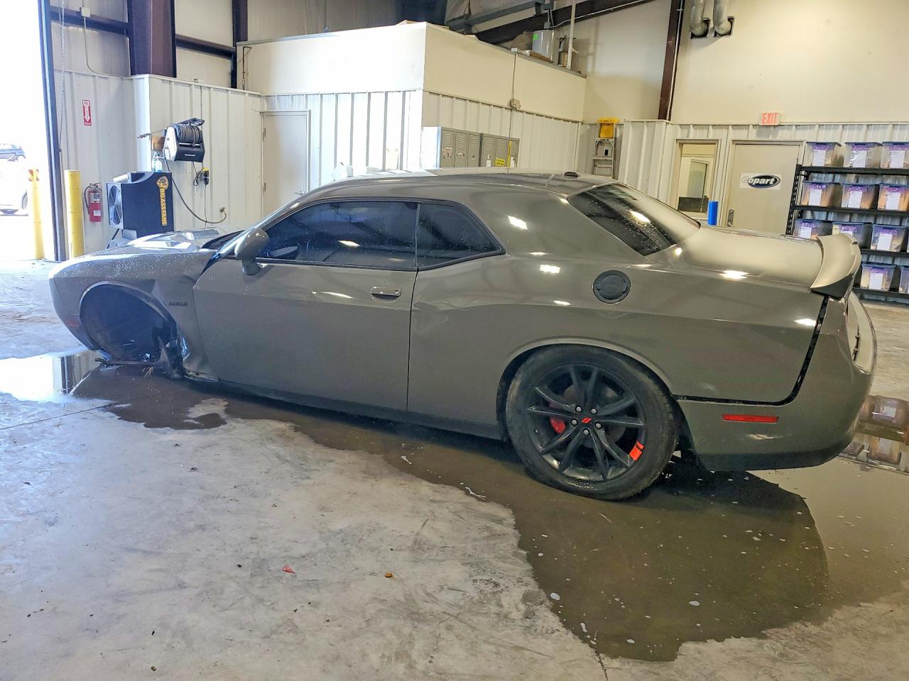 2018 DODGE CHALLENGER R/T — снимка 2