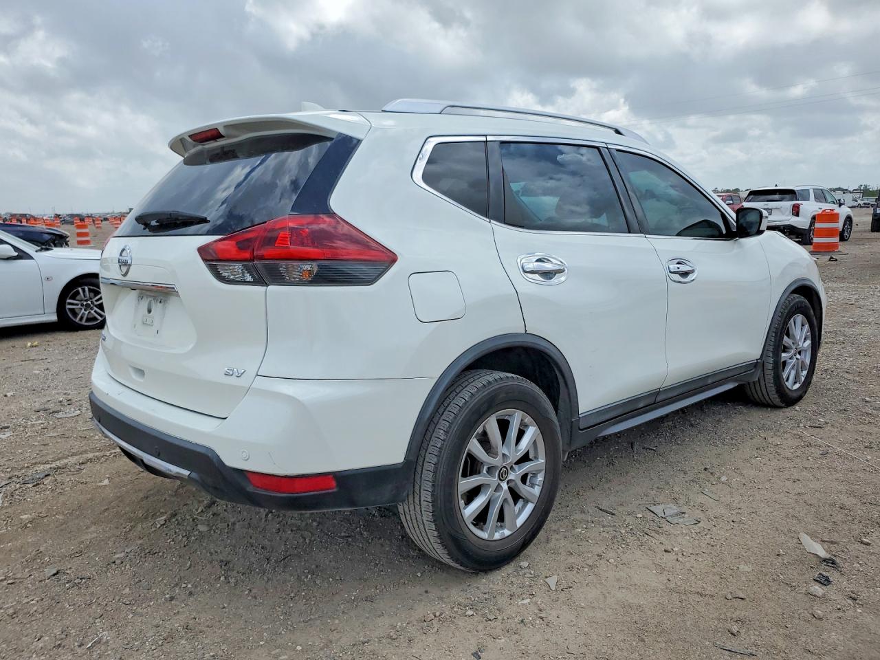 2019 NISSAN ROGUE SV — снимка 3