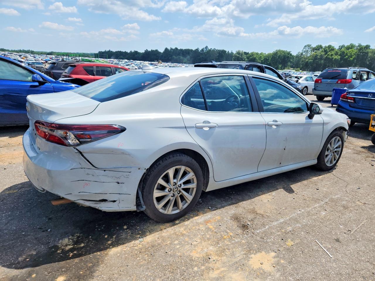 2023 TOYOTA CAMRY LE — снимка 3