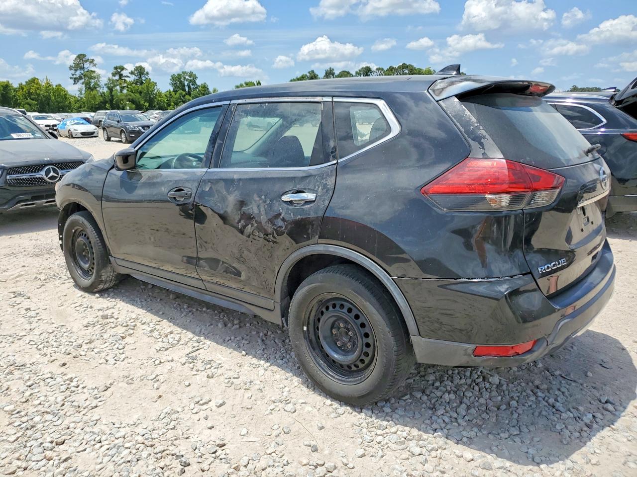 2017 NISSAN ROGUE S — снимка 2