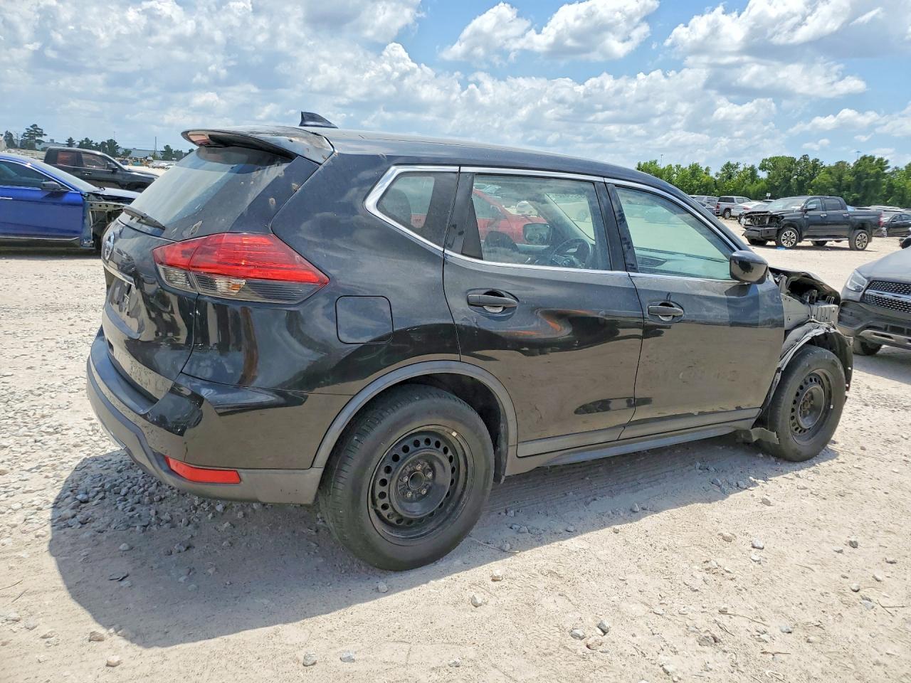 2017 NISSAN ROGUE S — снимка 3